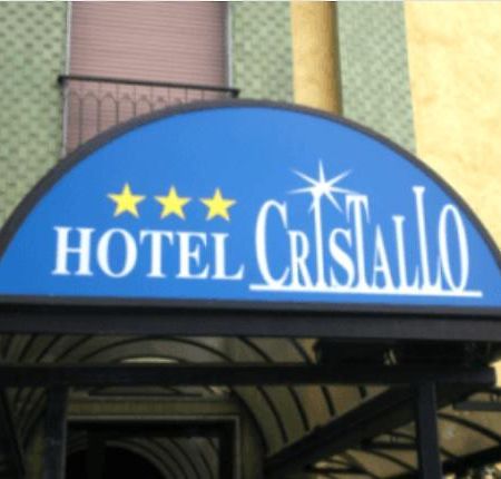 Hotel Cristallo Новара Екстер'єр фото
