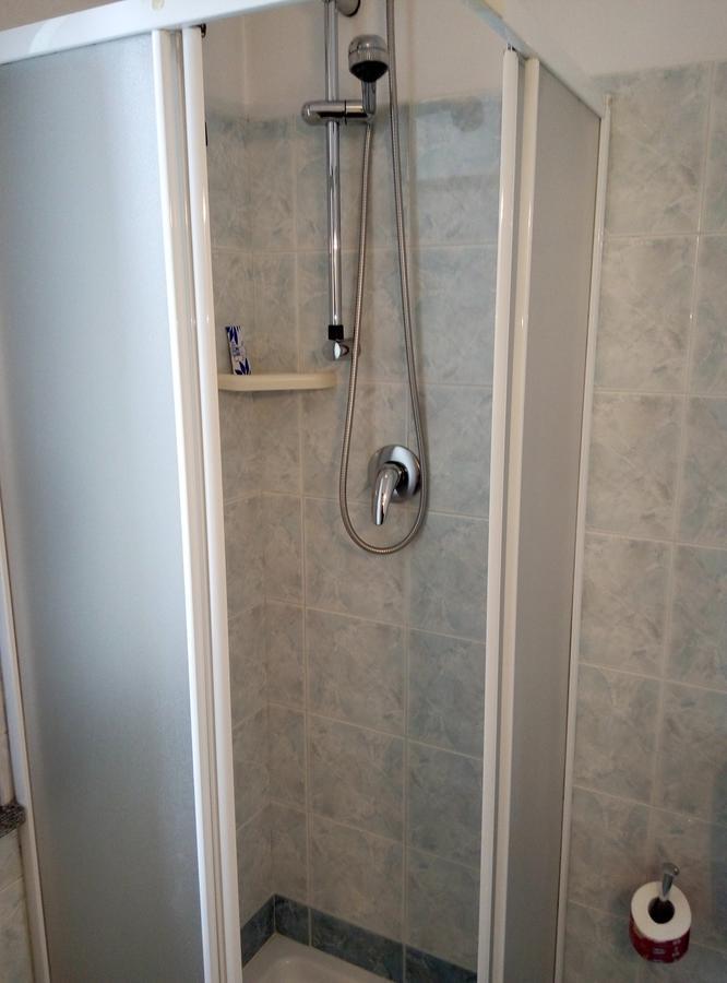 Hotel Cristallo Новара Екстер'єр фото